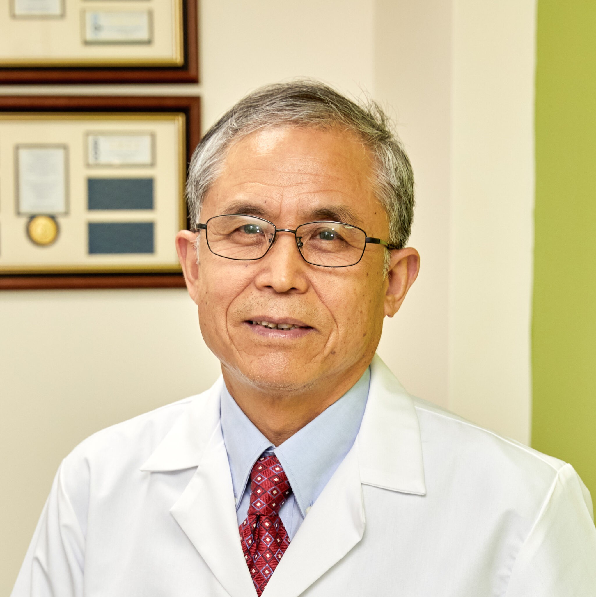 Dr. Mingxue Yang 杨明学医生