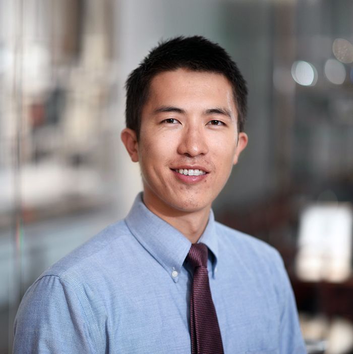 Dr. Xinqi Ren