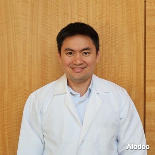 Dr. Yuen Kevin