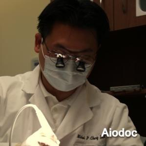 Dr. Cheng Michael